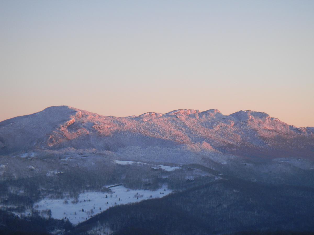 Top Of The Beech Inn Beech Mountain Buitenkant foto